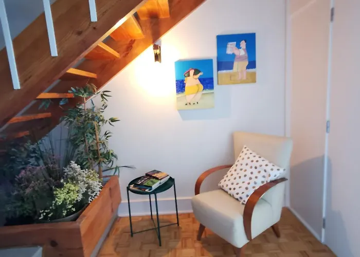 Apartment Da Rocha - Miramar T4